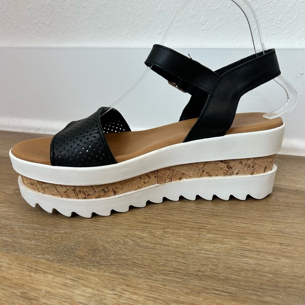 Piampiani Vera Pelle Ankle Strap Platform Sandals Black and White size 9